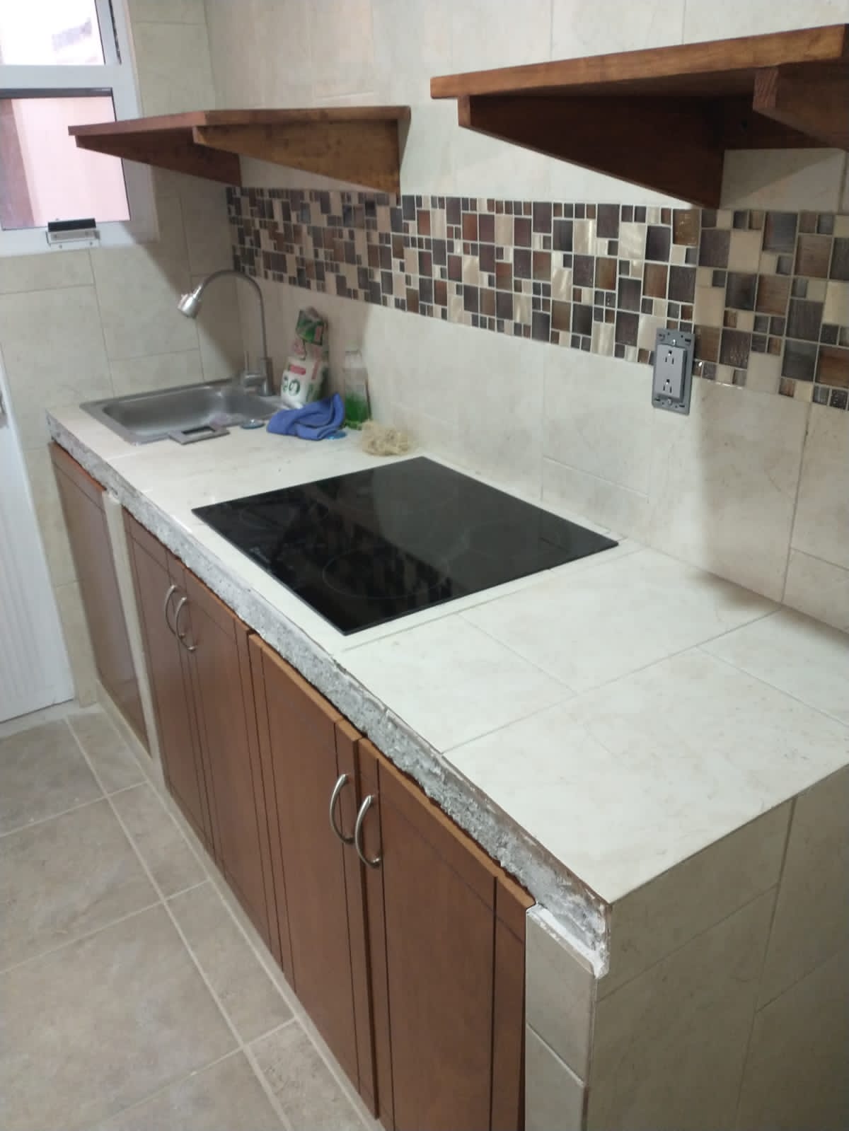 Escalera con barandal